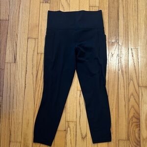 Athleta salutation mesh side Black High-Waisted Leggings